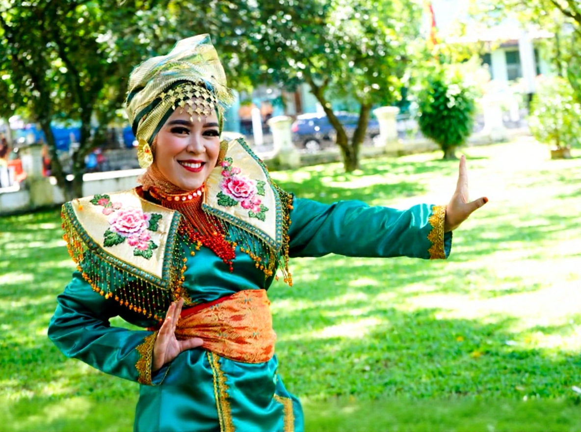 hero image for travel ideas detail