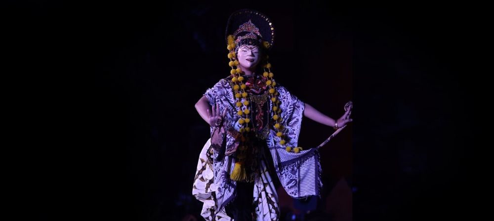 hero image for travel ideas detail