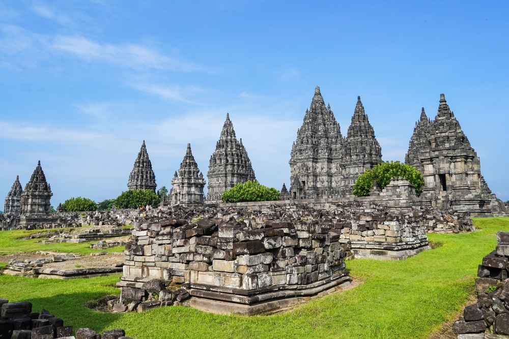 Sejarah dan Peninggalan Kerajaan Hindu Budha di Indonesia