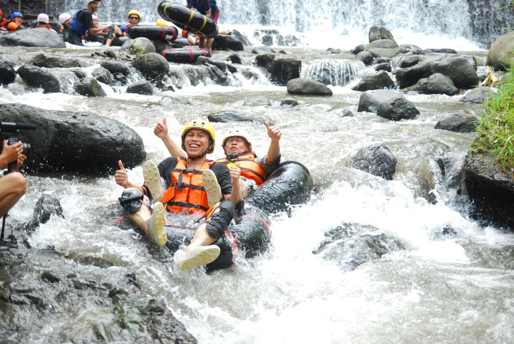 hero image for travel ideas detail