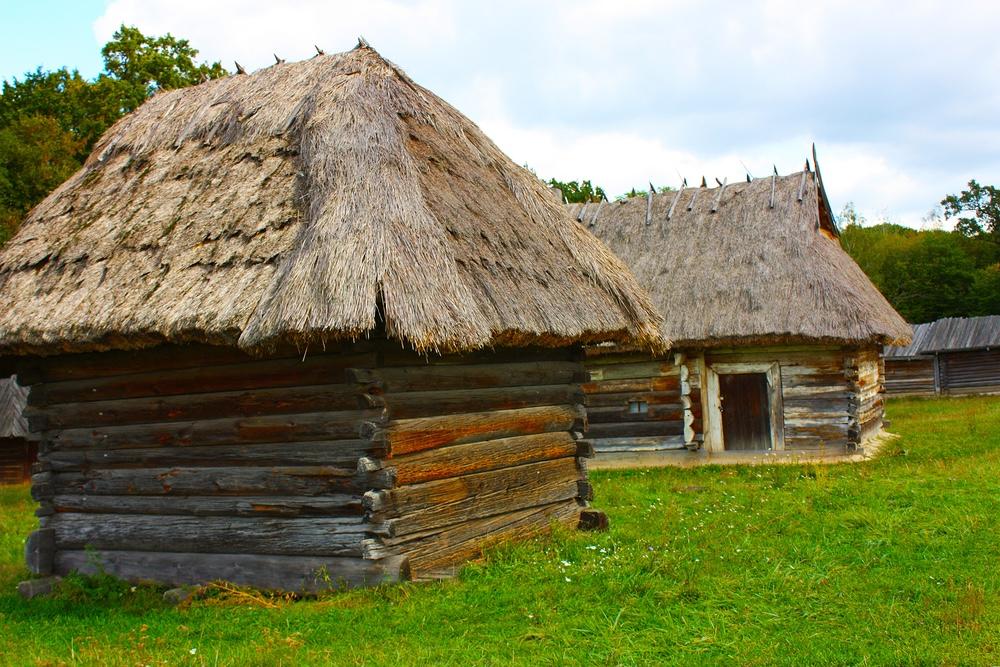 Rumah Honai: Arsitektur Unik yang Hangat dan Sarat Makna