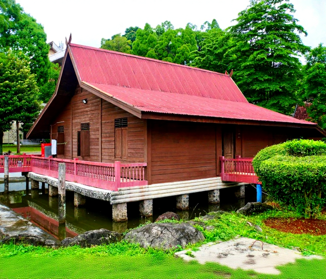 hero image for travel ideas detail