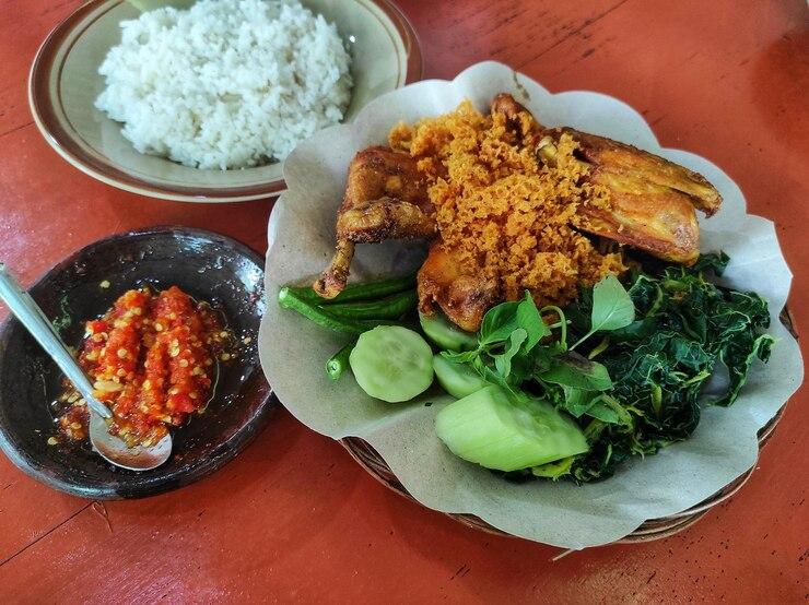 hero image for travel ideas detail