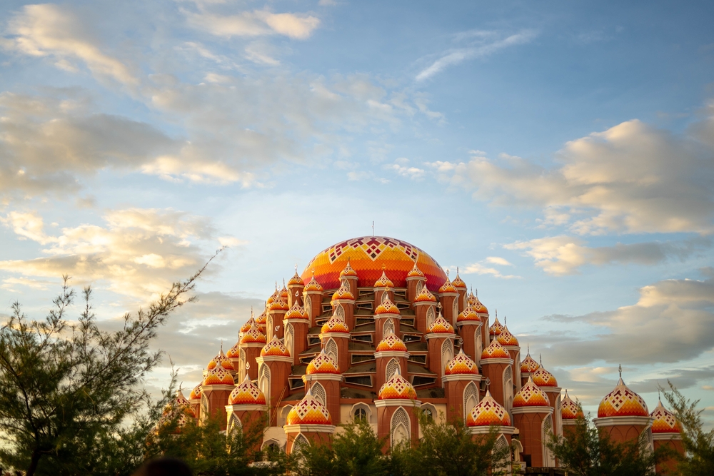 Masjid Kubah 99 Asmaul Husna