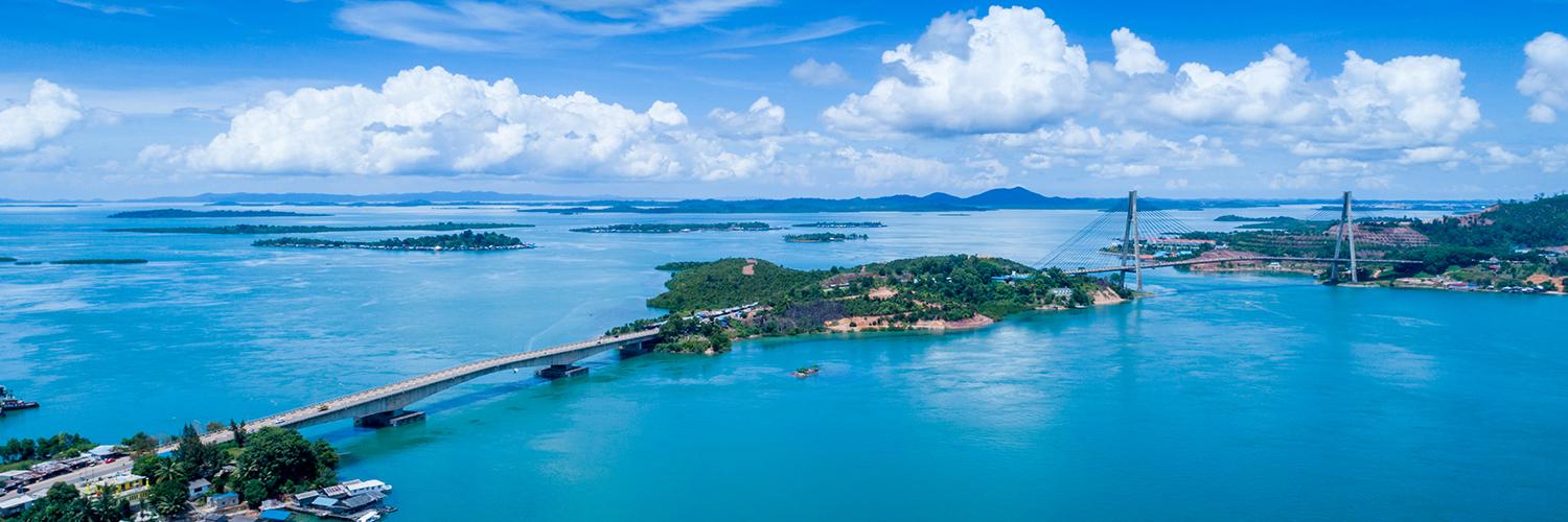 hero image for travel ideas detail