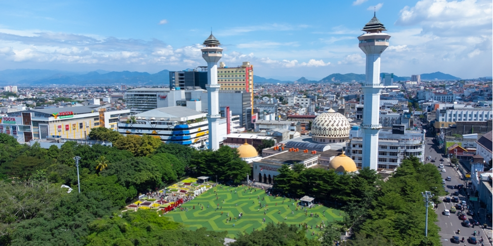 hero image for travel ideas detail