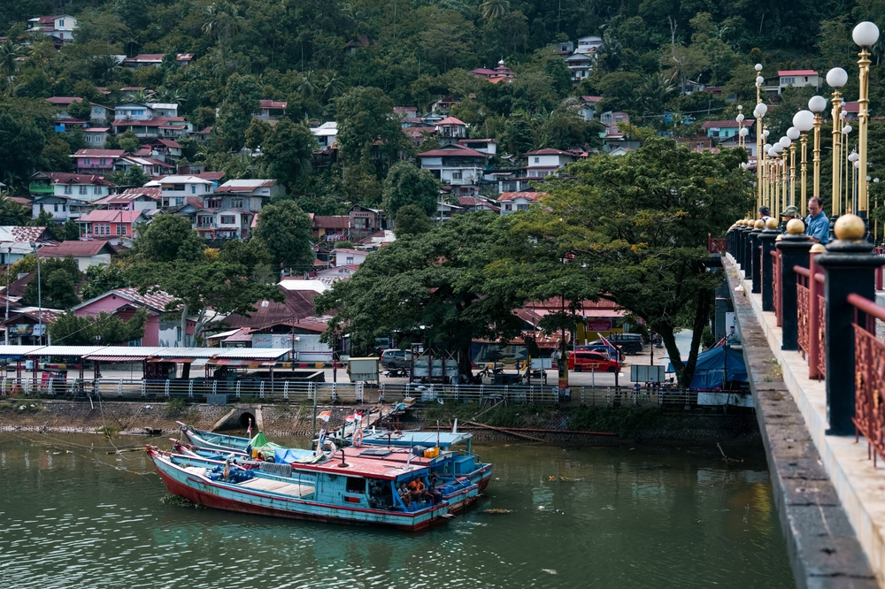 Wisata One Day Trip di Kota Padang, Yuk Coba!