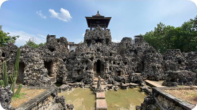 TAMAN SARI GUHA SUNYARAGI