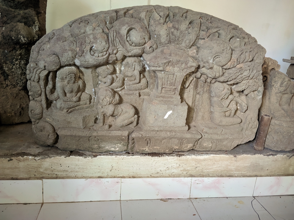 11 Peninggalan Kerajaan Kediri, Ada Candi hingga Prasasti