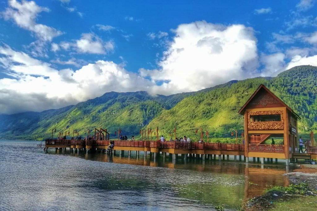 hero image for travel ideas detail