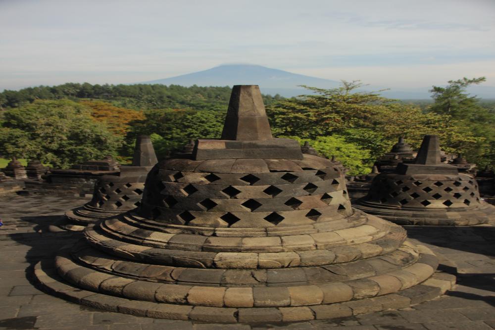 Храм Боробудур: Чудо буддийской архитектуры