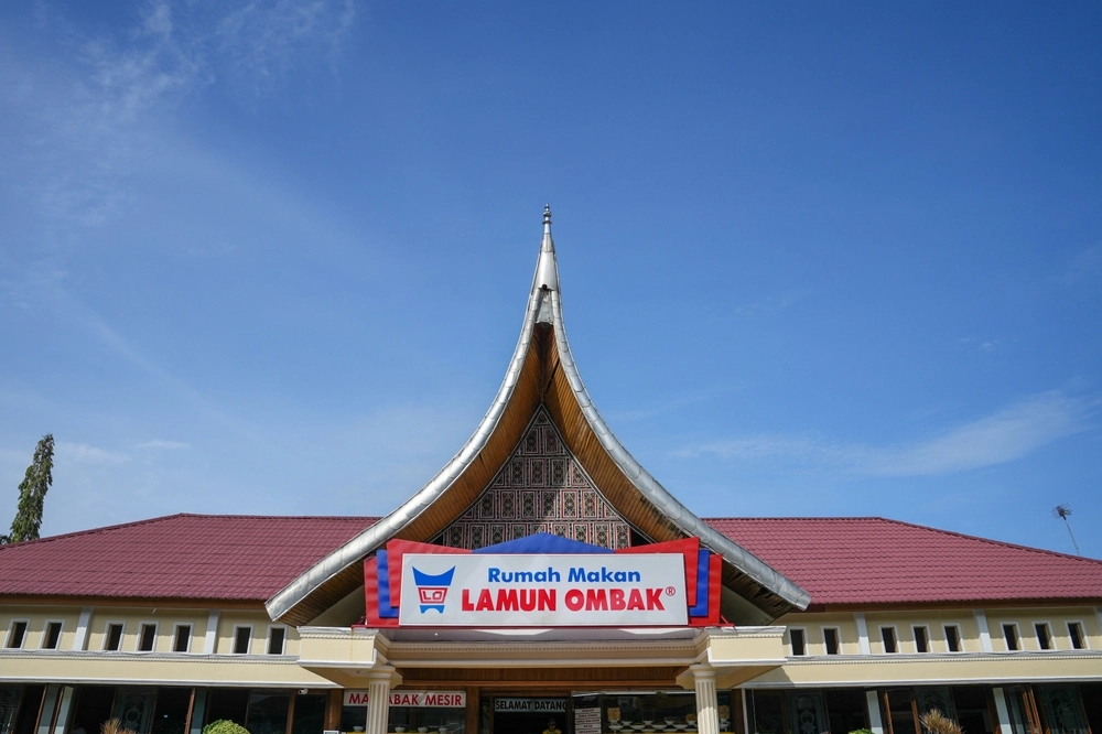 Restoran Lamun Ombak Padang