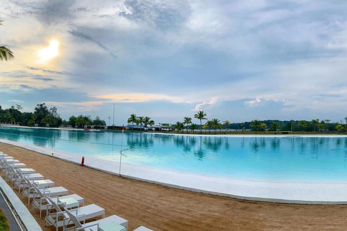 hero image for travel ideas detail