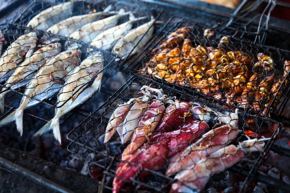 Rumah Makan Seafood Apong Makassar yang Legendaris di Sulsel