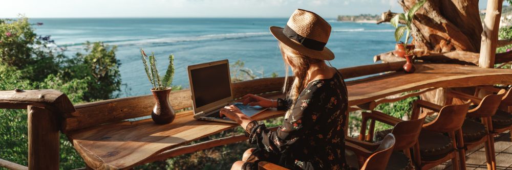 7 Spot Workation Ini Bisa Bikin Pikiran Tenang dan Kerja Semakin Nyaman