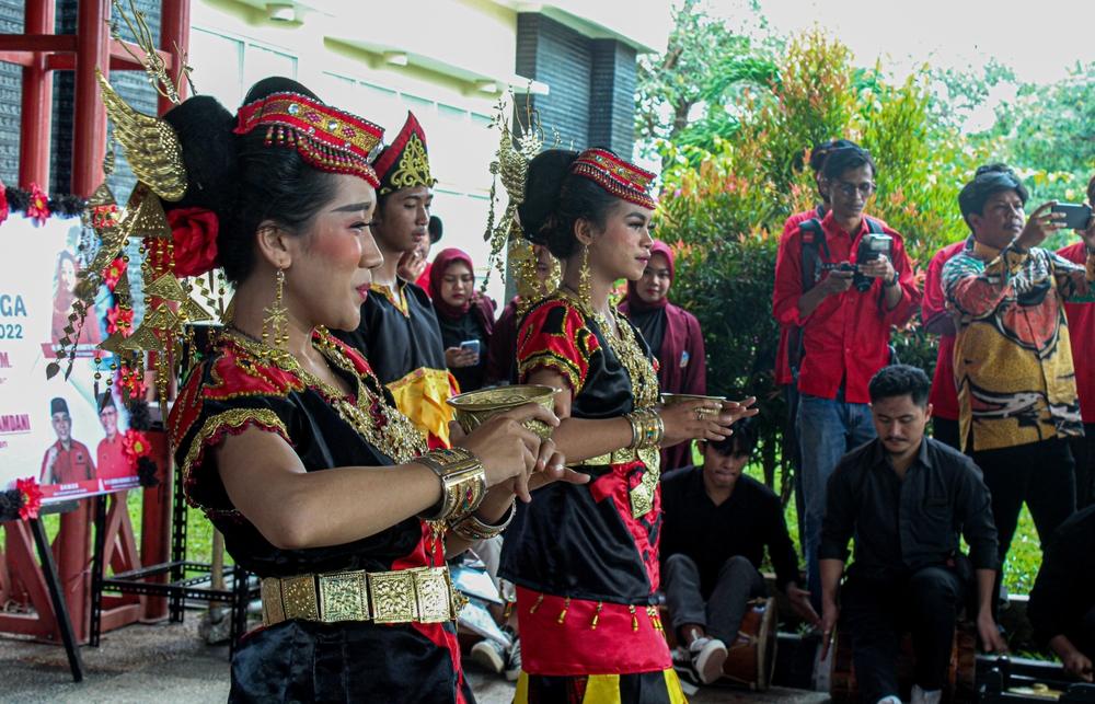 hero image for travel ideas detail