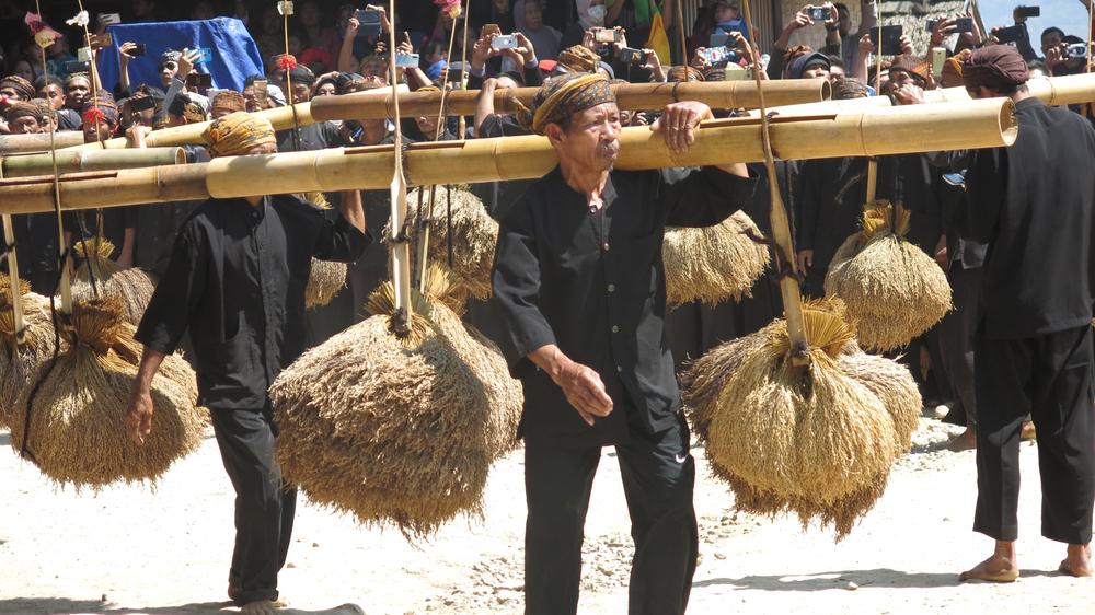 hero image for travel ideas detail