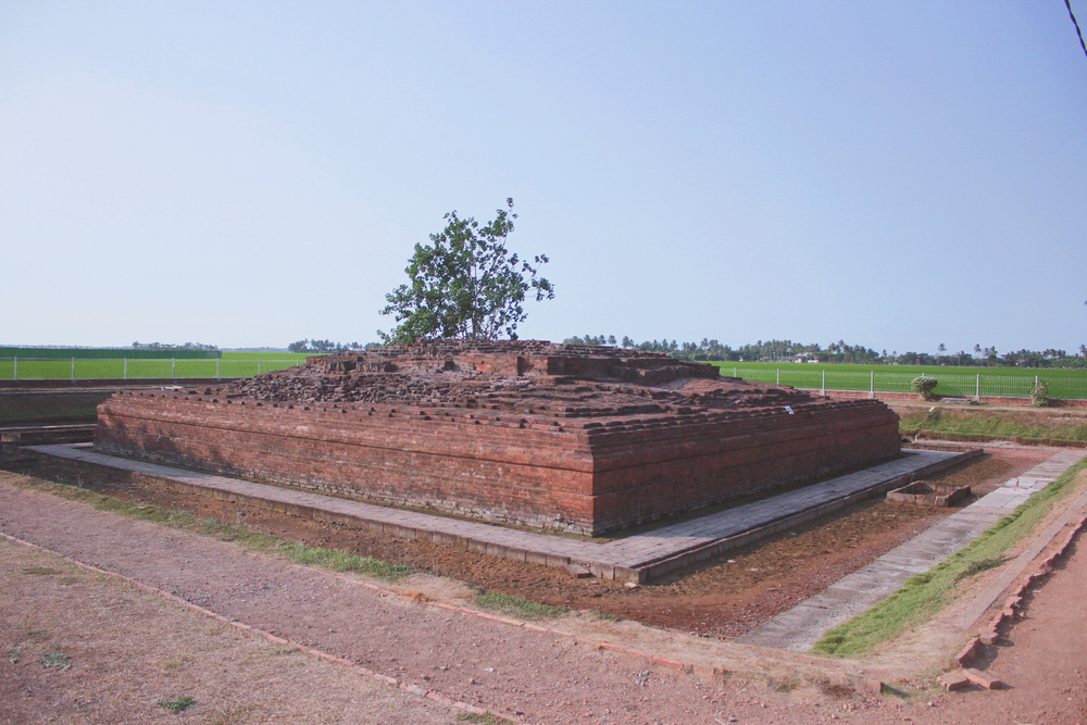 Jiwa Batujaya 寺，塔鲁马内加拉王国遗迹
