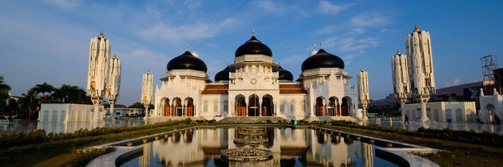 hero image for travel ideas detail