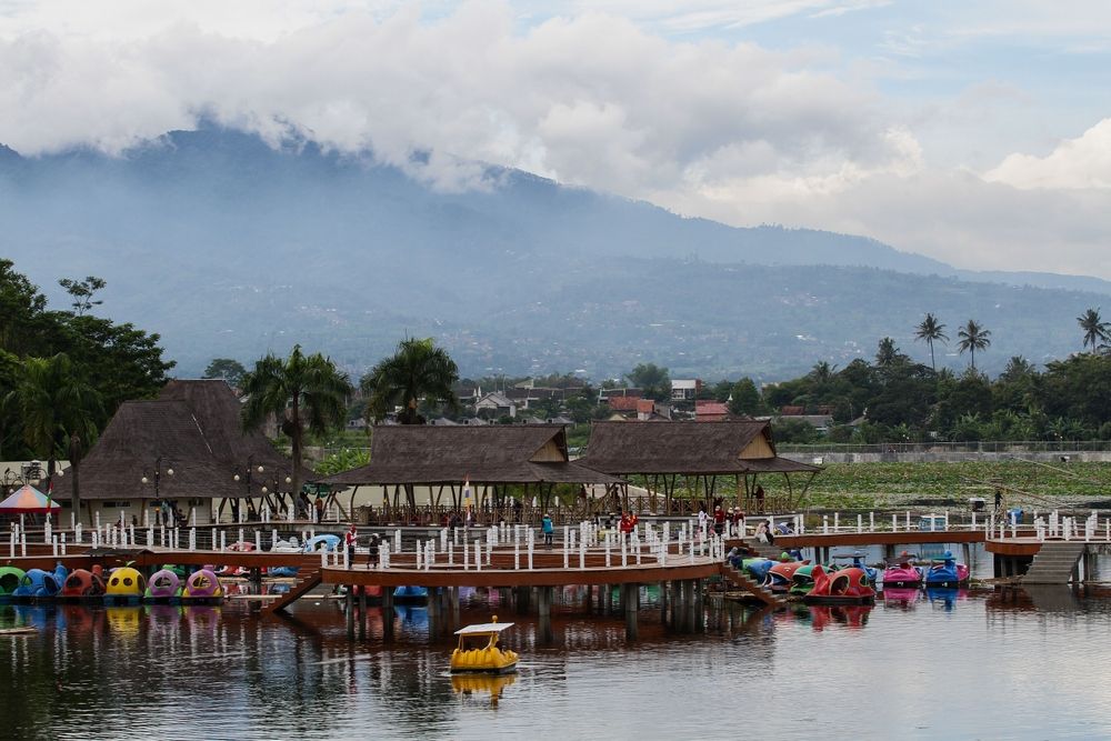 hero image for travel ideas detail