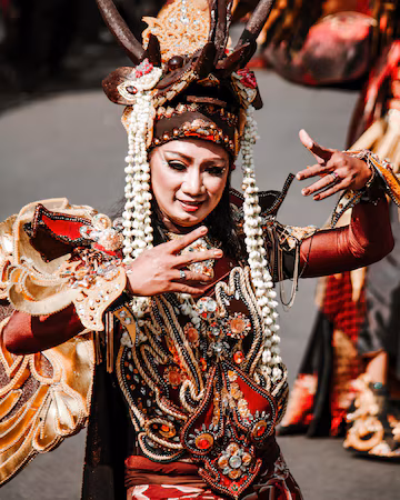 hero image for travel ideas detail