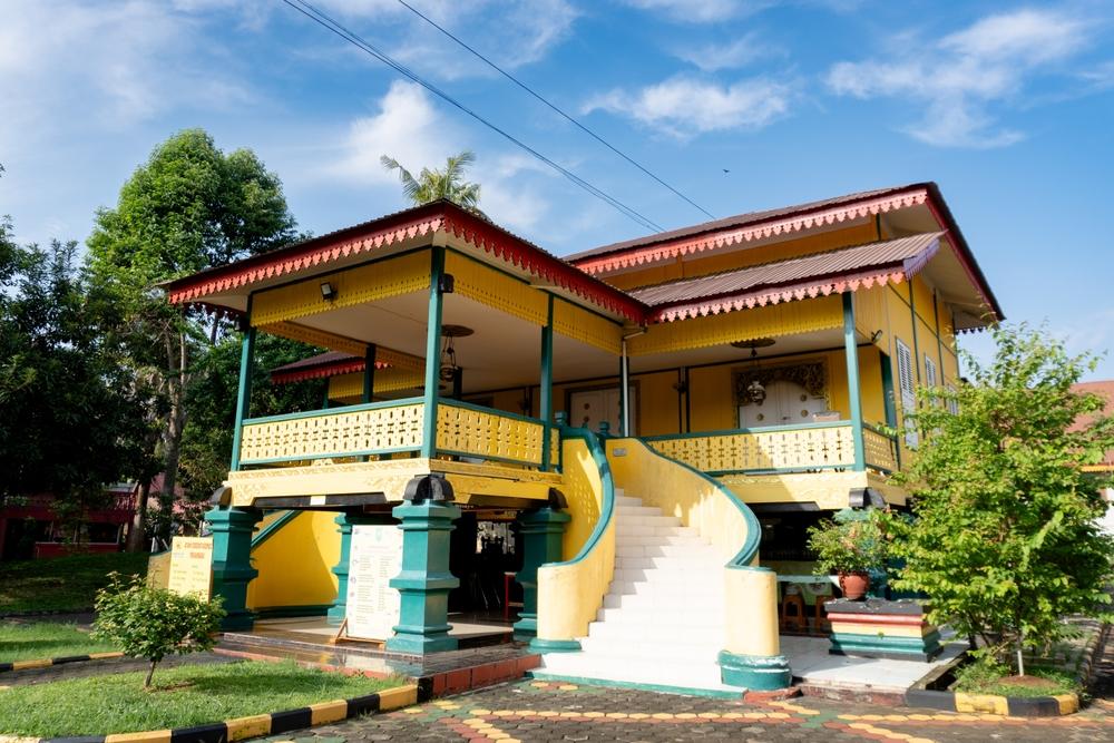 Rumah Atap Limas Riau: Arsitektur Melayu Khas Kepulauan Riau