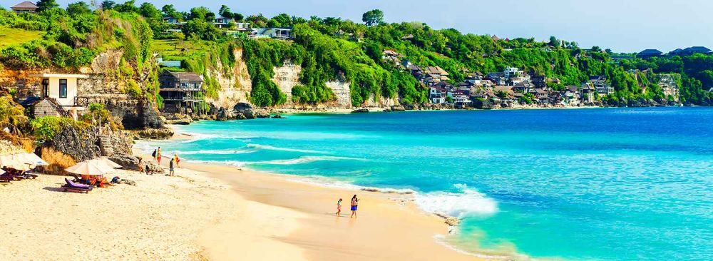 hero image for travel ideas detail