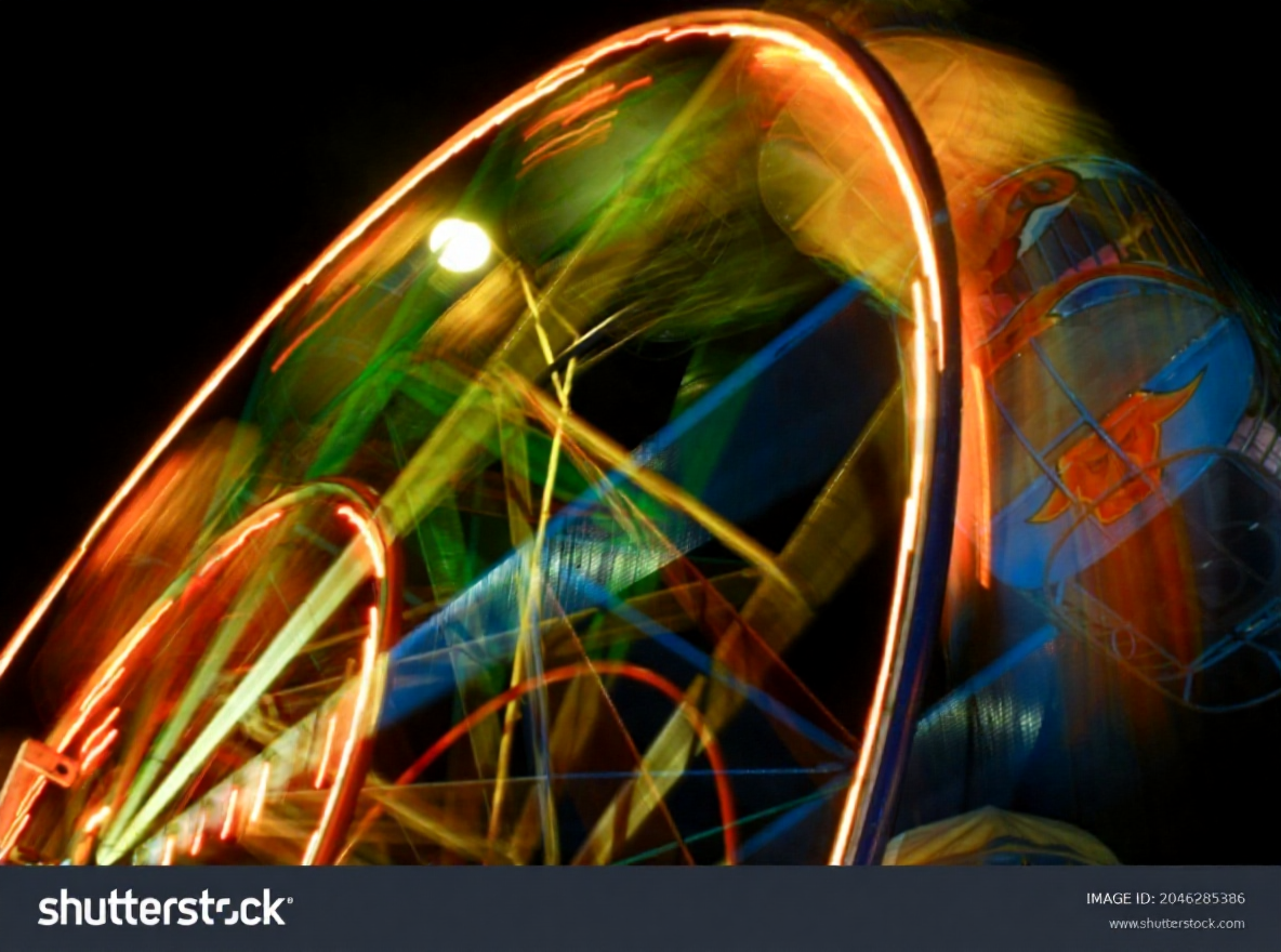 Pasar Malam: Wisata Kuliner dan Hiburan Tradisional