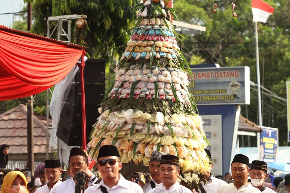 hero image for travel ideas detail