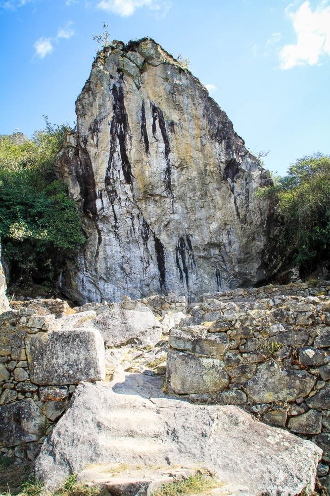Batu Ejayya Bantaeng, Situs Unik Nan Sakral