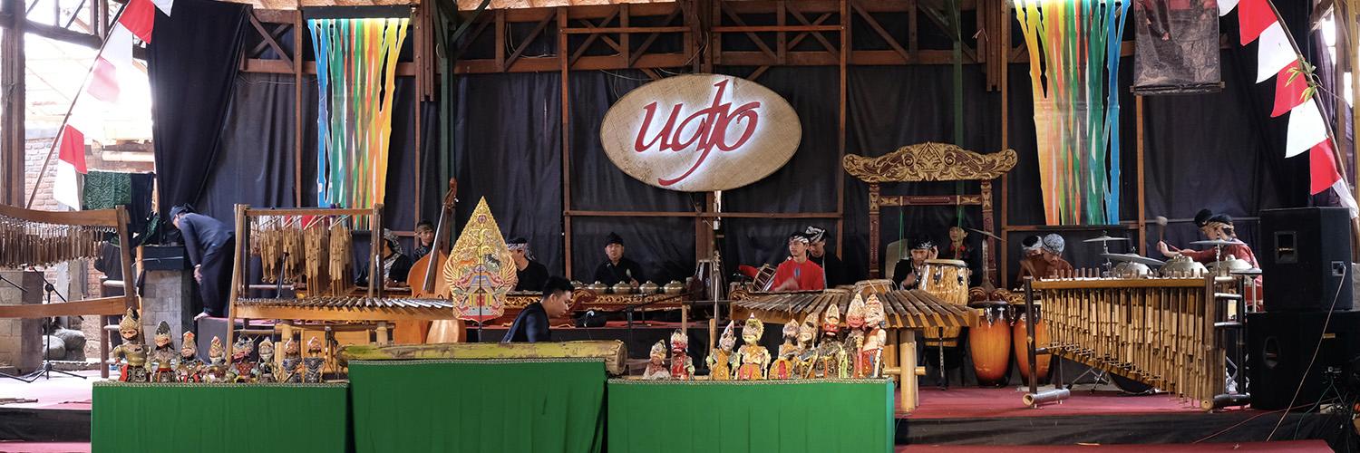 hero image for travel ideas detail