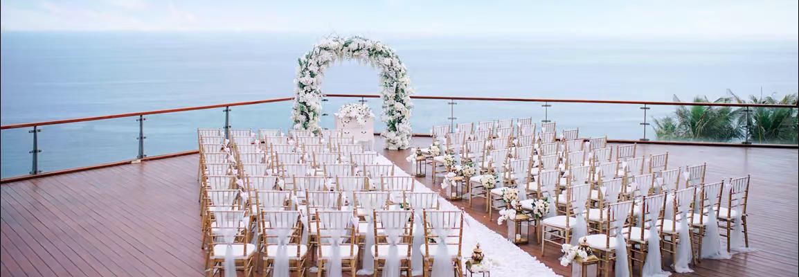 hero image for travel ideas detail