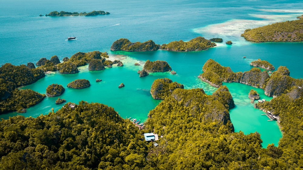 hero image for travel ideas detail