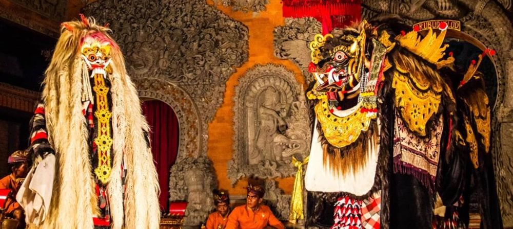 hero image for travel ideas detail