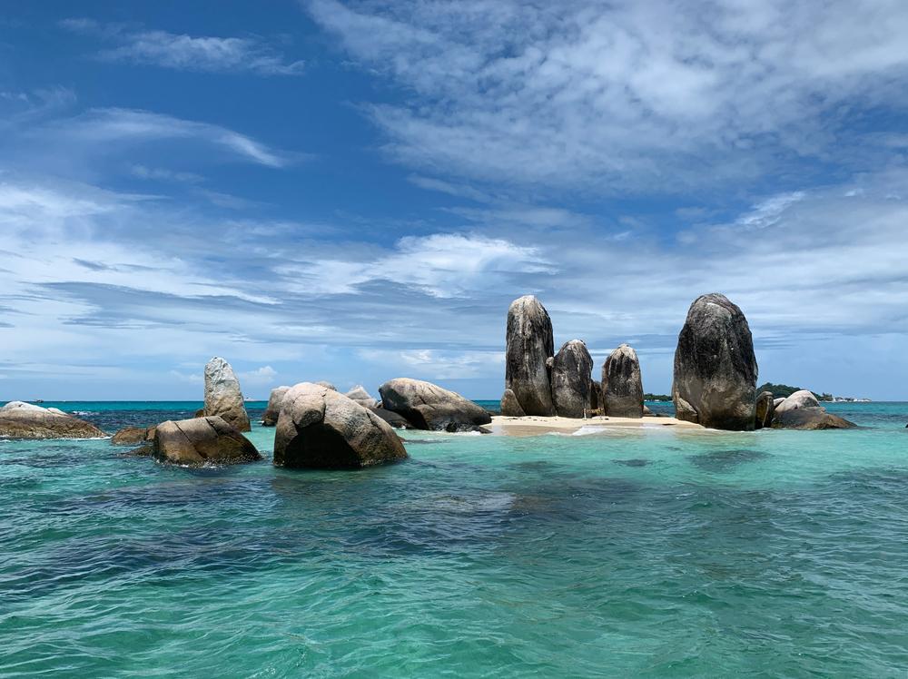 Pulau Batu Berlayar