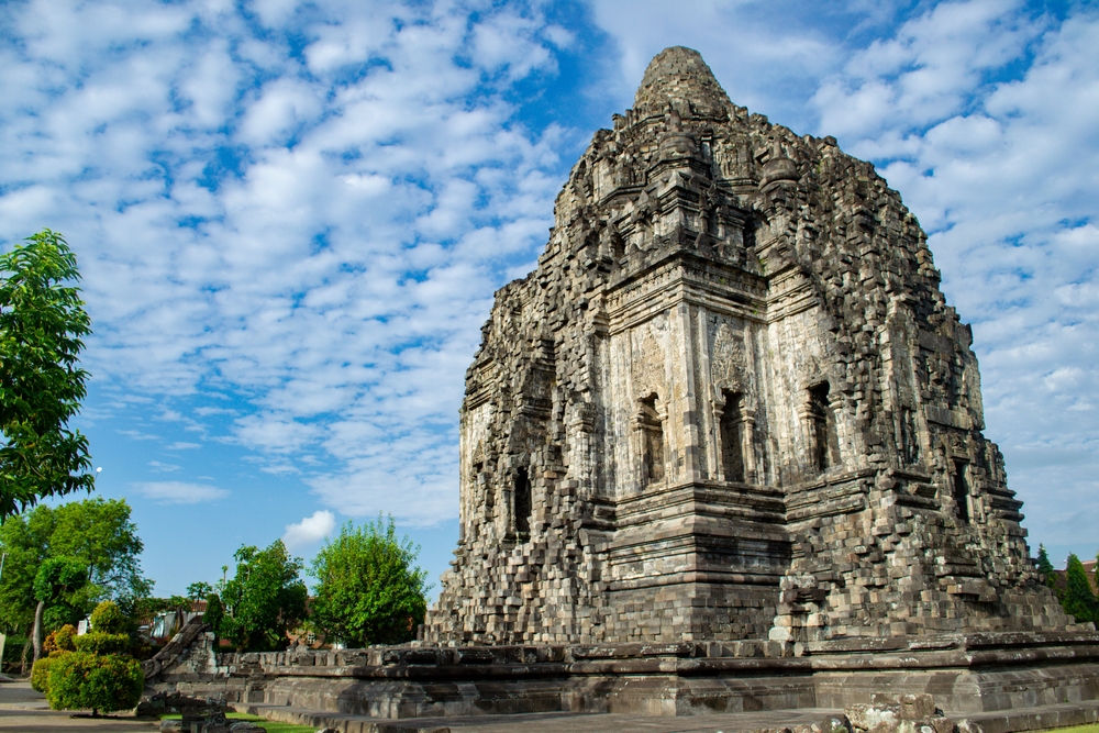 Candi Kalasan: Sejarah Kerajaan Mataram Kuno di Yogyakarta 