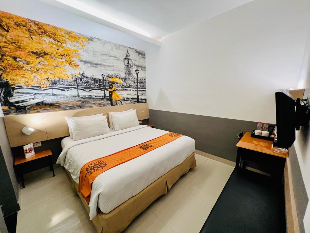 Avira Hotel