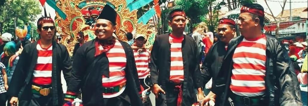 Fakta dan Makna Menarik dari Baju Sakera Khas Madura