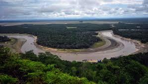 #DiIndonesiaAja – Menikmati Sungai Kapuas dari Safari Cruise Tradisional. Magis Banget Suasananya!