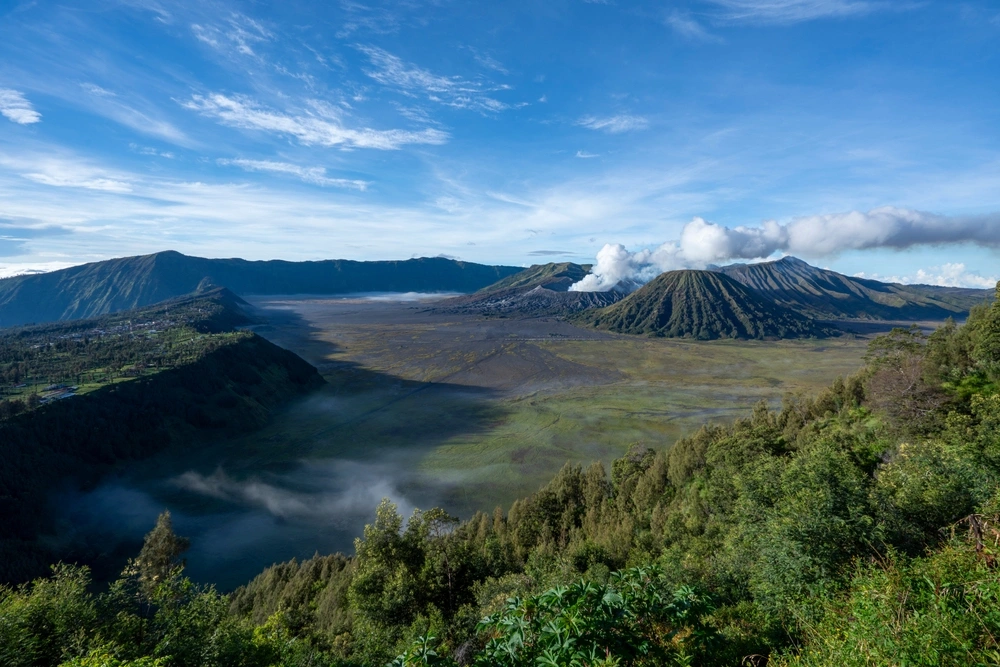 Conquering the Charm of Mount Semeru, the Enchanting Roof of Java