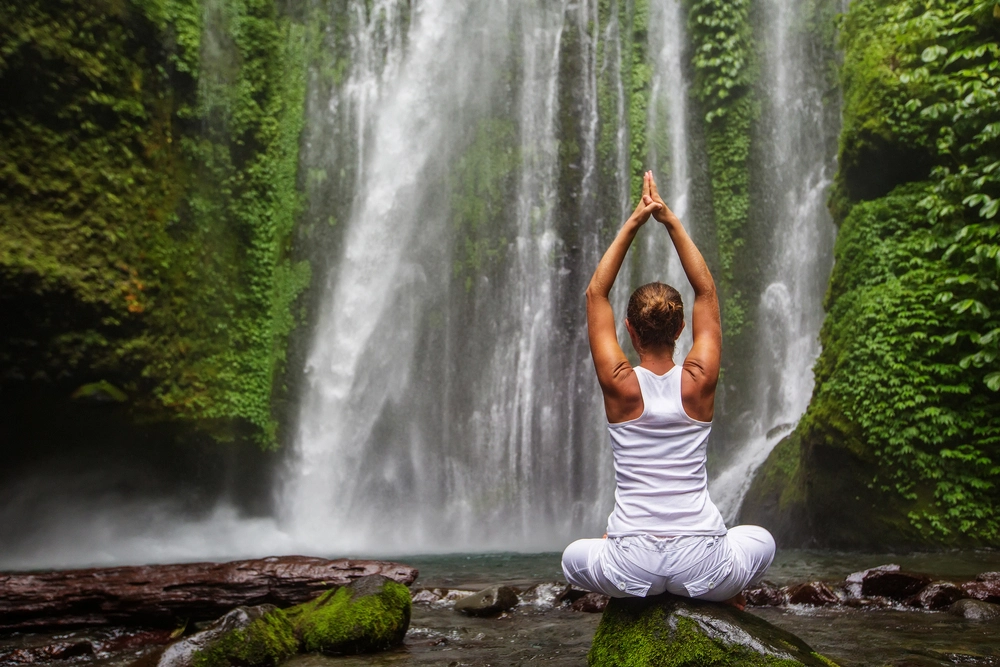 10 Tempat Yoga di Lombok yang Bisa Menenangkan Pikiran