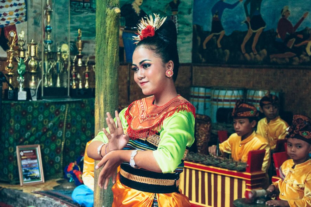 hero image for travel ideas detail