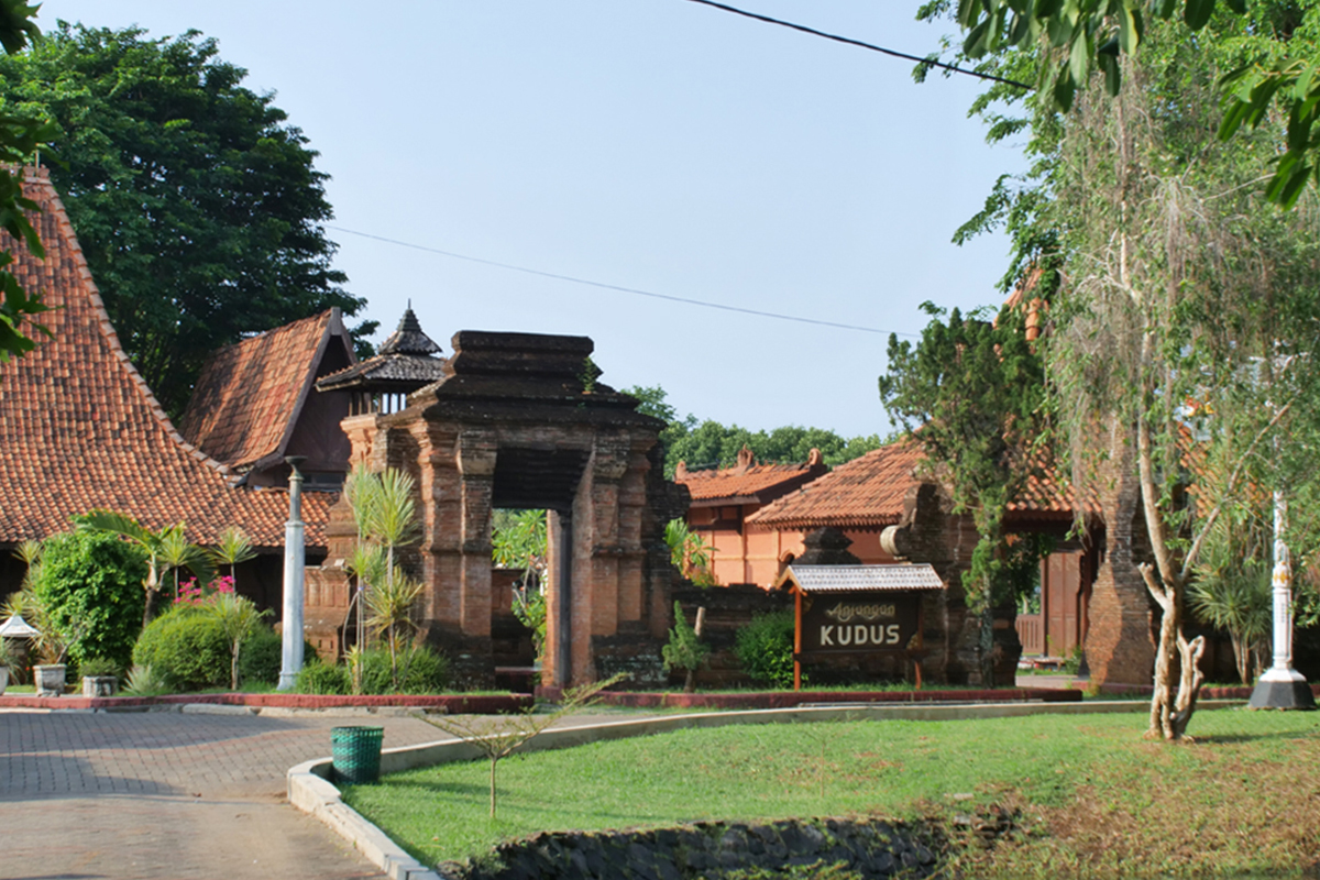 Suasana asri Grand Maerakaca