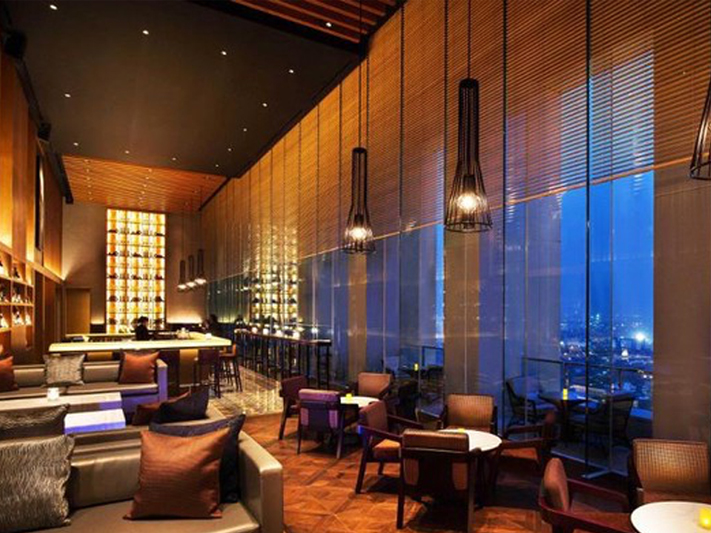 당신을 놀라게 만들 자카르타의 훌륭한 고급 레스토랑 네 곳