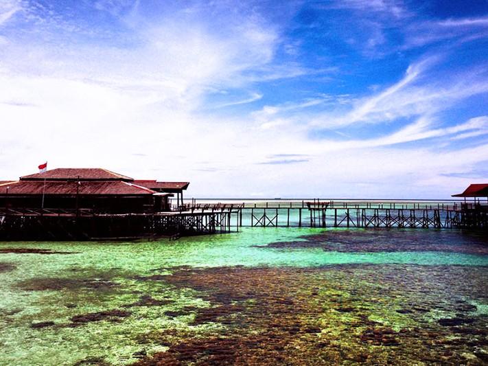 A Glimpse of Kalimantan: The Exotic Beauty of Borneo