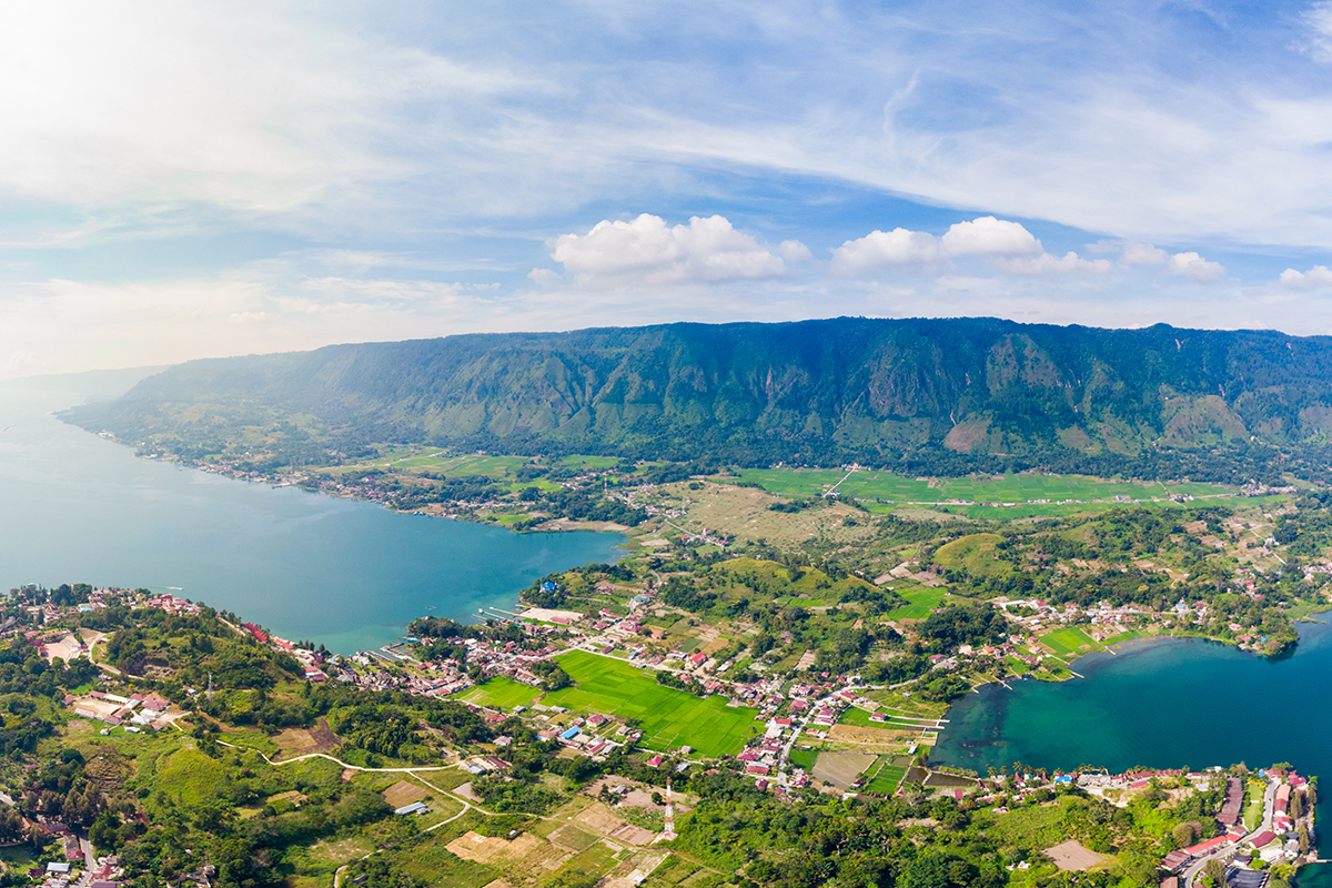lake toba