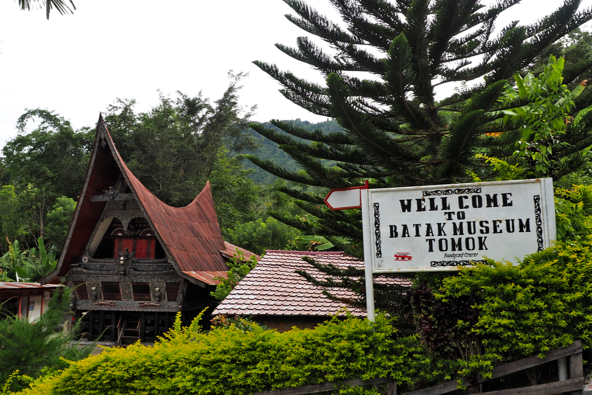 museum batak tomok di dekat danau toba