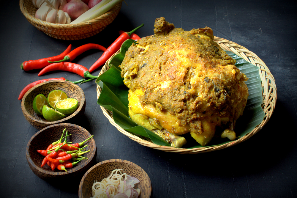 Ayam betutu kukus - Indonesia Travel