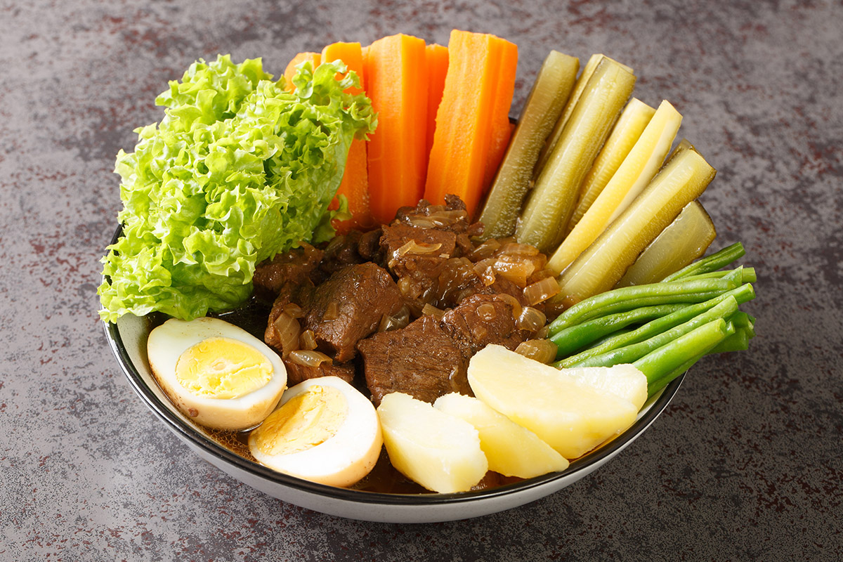 a woman and her child in a spa