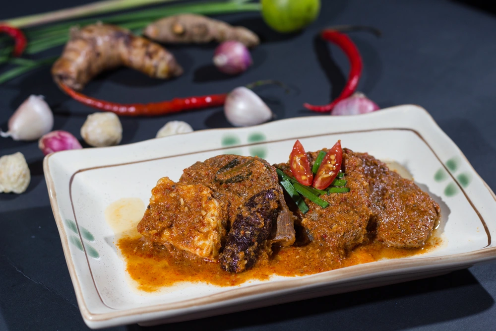 Makanan Khas Suku Minangkabau Asam Padeh - Indonesia Trave